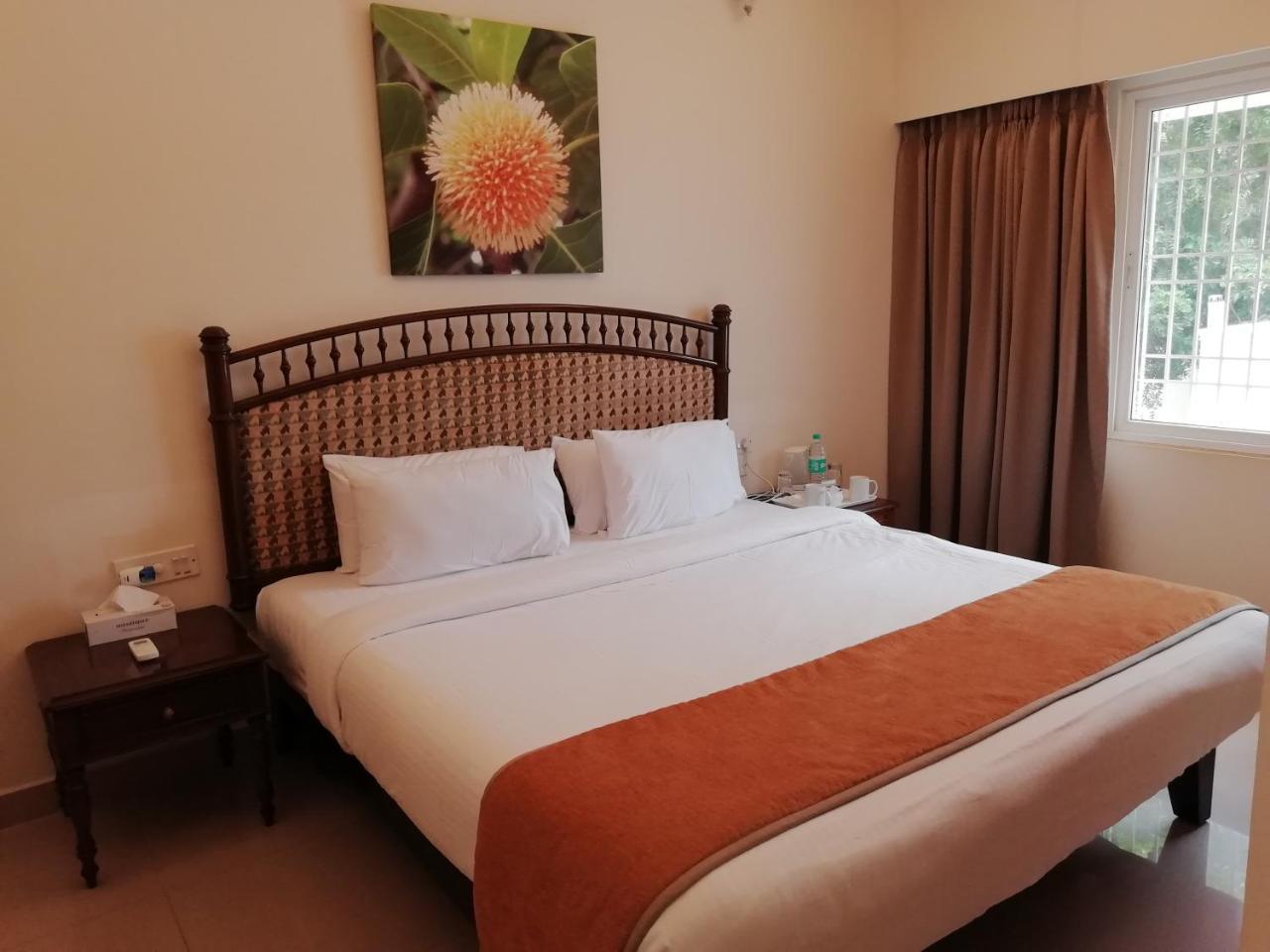 Hotel La Grace Integral Retreat Puducherry Zewnętrze zdjęcie